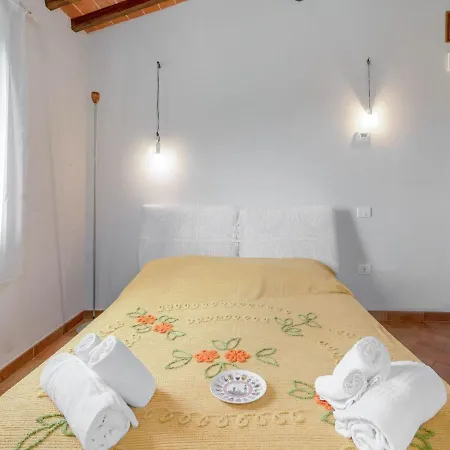 Villa Charming In With Garden Siena