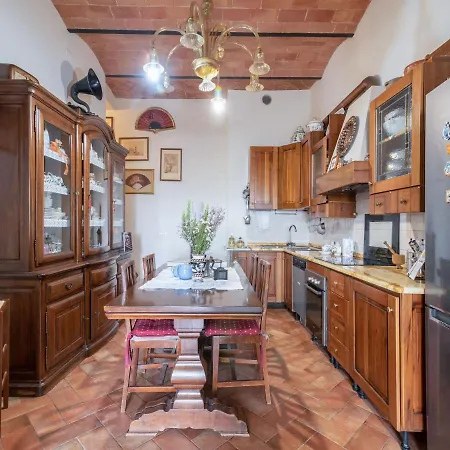 Villa Charming In With Garden *